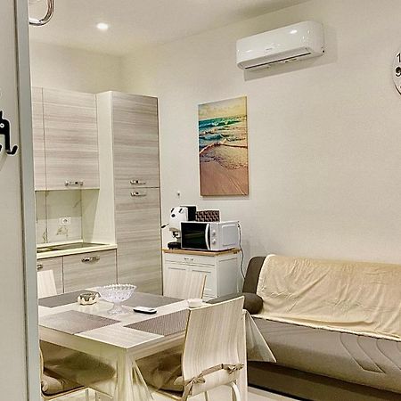Appartamento Casa Crispino Piano Terra Per 2 Persone Frattaminore Dış mekan fotoğraf
